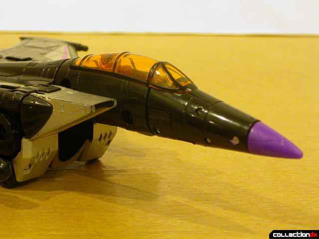 Decepticon Skywarp- vehicle mode (nose detail)