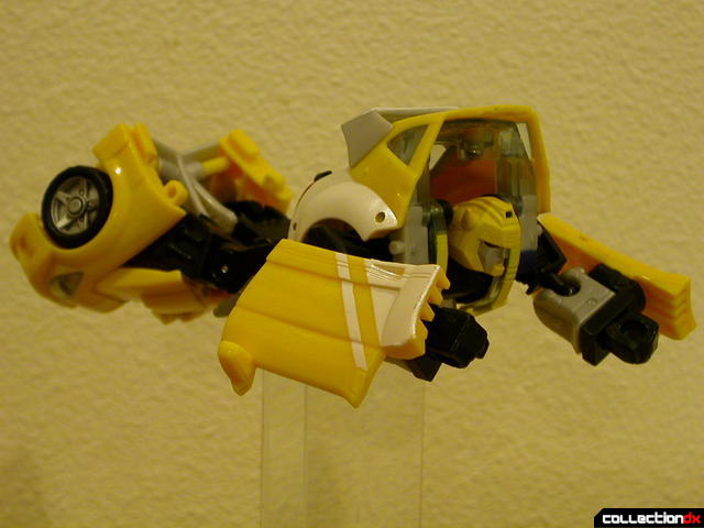 Autobot Bumblebee- robot mode flying (alt. angle)