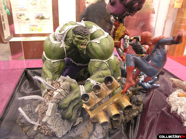 Hulk VS Spider-Man Diorama