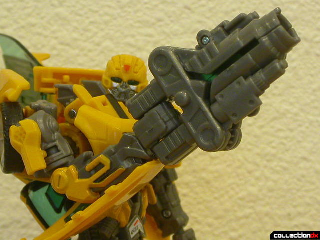 Battle Scenes Autobot Bumblebee- weapon detail