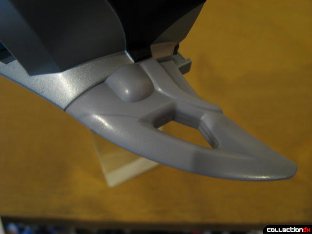 Transforming Fury Megazord Set- Cyan Shark (left side fin detail)