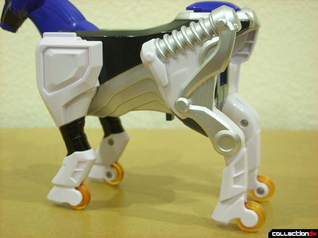 Deluxe Jungle Master Megazord- Antelope Spirit Zord (legs detail)