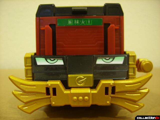 DX Engine Gattai Engine DaiShōgun- Engine Shishi-no-Shin (face detail)