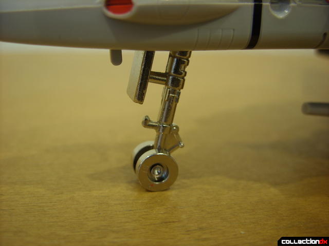 Origin of Valkyrie VF-1A Valkyrie Ichijyo ver.- Fighter Mode (nose landing gear detail)