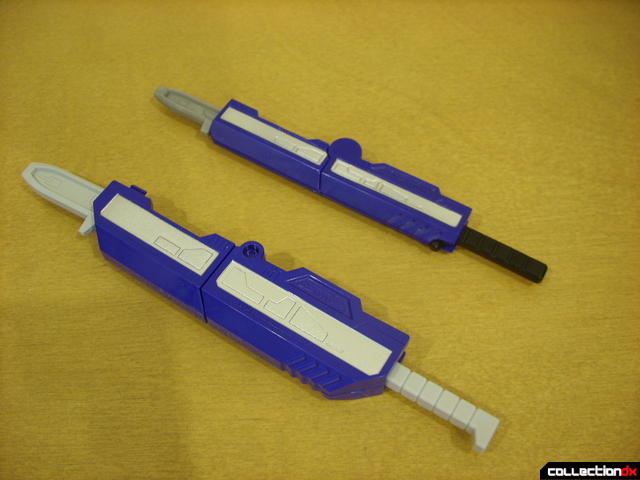 extended form- Go-On Sword (F) and Super Saber (B)