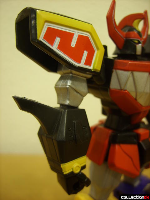 Retrofire Mighty Morphin' Megazord (right arm detail)