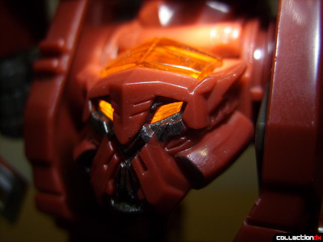 Voyager-class Decepticon Demolishor- robot mode (head detail, lit from above)