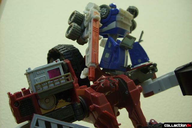 Voyager-class Decepticon Demolishor- robot mode posed ('Pull Over...' shot with 'TF Cybertron' Autobot Armorhide)