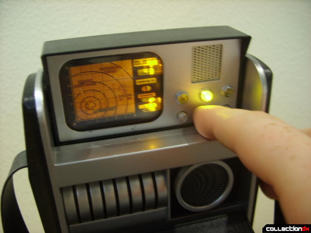 Classic Science Tricorder (activating scanning mode with center button)