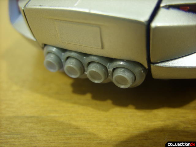 RotF Deluxe-class Sideswipe- vehicle mode (quad exhaust pipes detail)