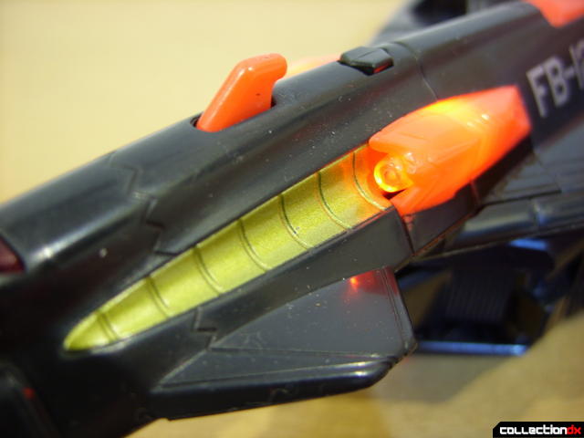 Decepticon Skyfall- vehicle mode (guns detail, on)