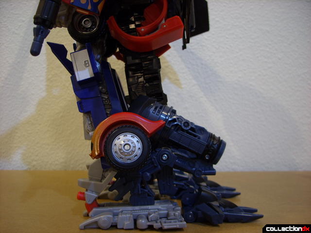 RotF Power-Up Optimus Prime (legs detail, left profile)