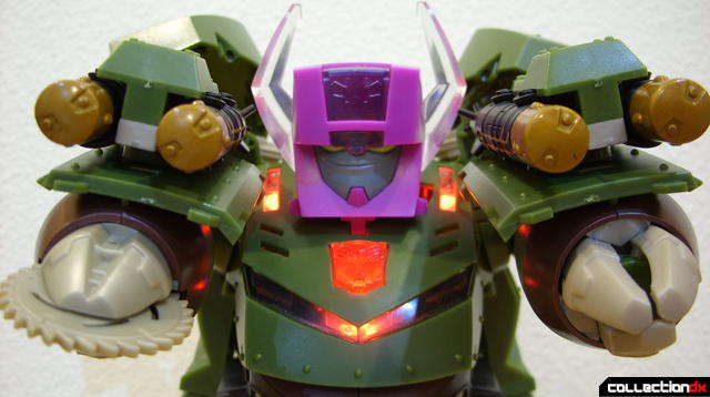 Animated Leader-class Autobot Bulkhead- Headmaster unit (posed)