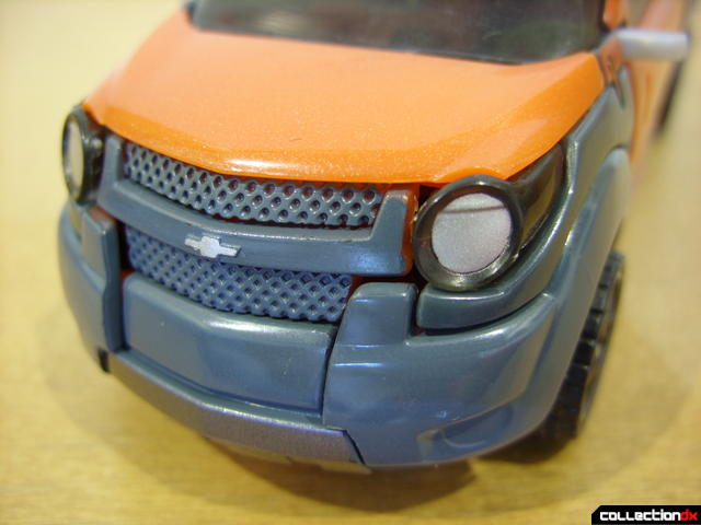 RotF Deluxe-class Autobot Mudflap- vehicle mode (front details)