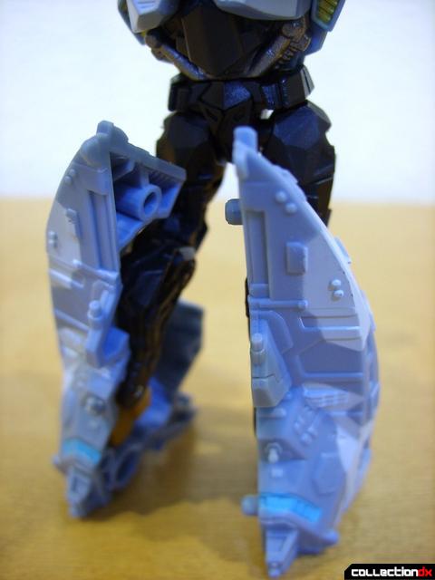 RotF Scout-class Autobot Depthcharge- robot mode (legs, front)