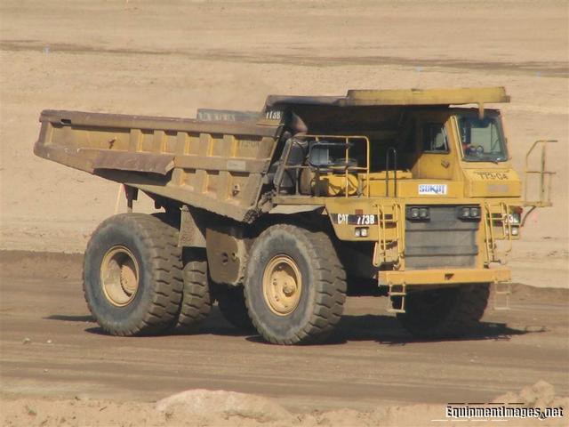 Caterpillar 773B haul truck