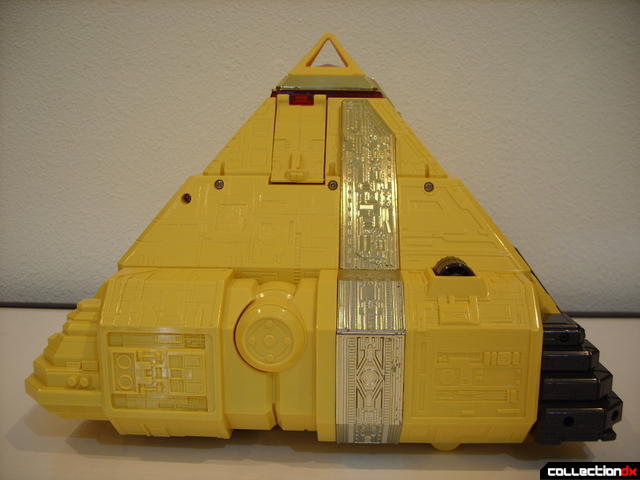 Deluxe Pyramidas The Carrier Zord- Pyramid Mode (right profile)