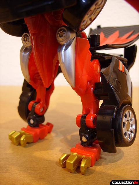 Engine King Eagle Zord- Zord Mode (legs)