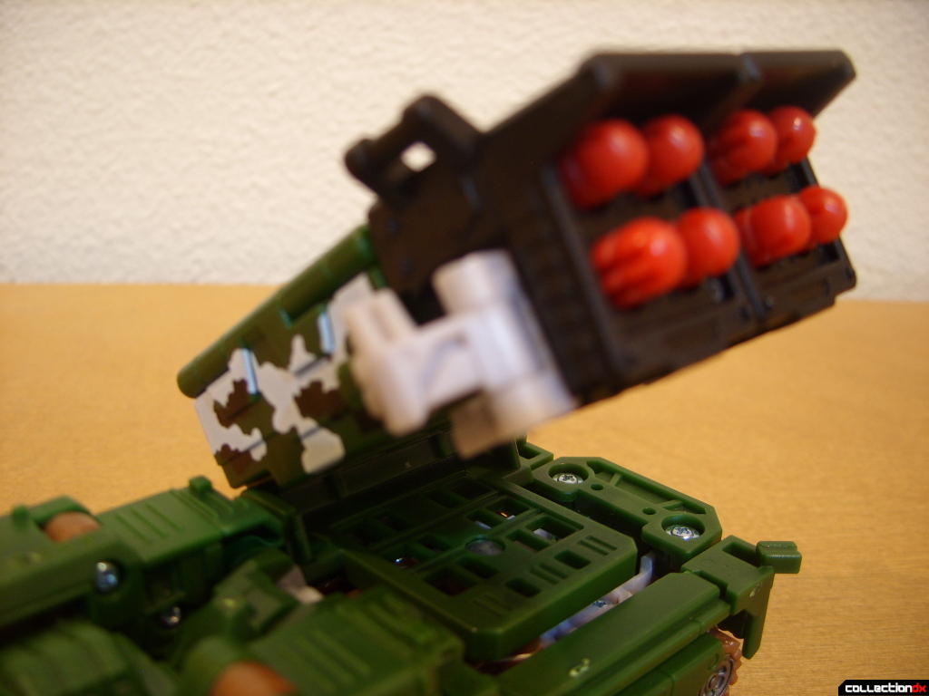 Deluxe-class Decepticon Hailstorm- Vehicle Mode (missile launcher turned into firing position)