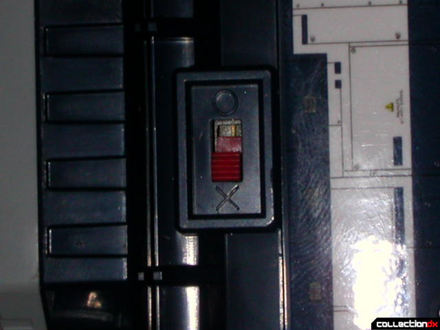 DaiVoyager- On-Off switch (on left thigh)
