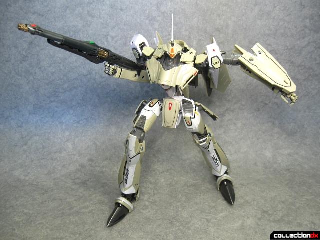 chogokin vf-25a 5