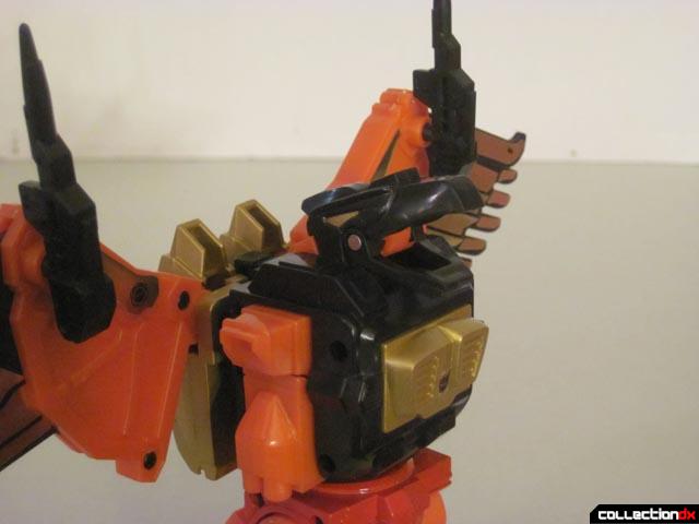 predaking_divebomb_bird_CU_1.jpg