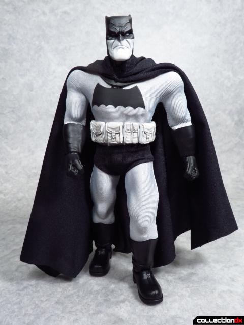 mezco dark knight batman 26