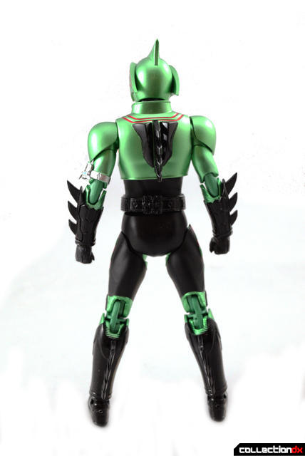 SH-Figuarts-Kamen-Rider-Amazon-Omega-04