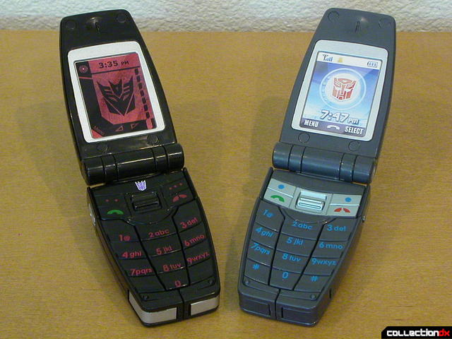 Decepticon Wire Tap V20 (left) and Autobot Speed Dial 800 (right)- both in disguise mode