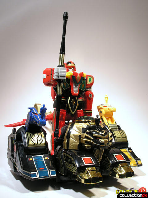 Red Dragon Thunderzord with Thunderzord Assault Team