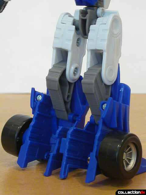 Autobot Mirage- robot mode (back of legs detail)