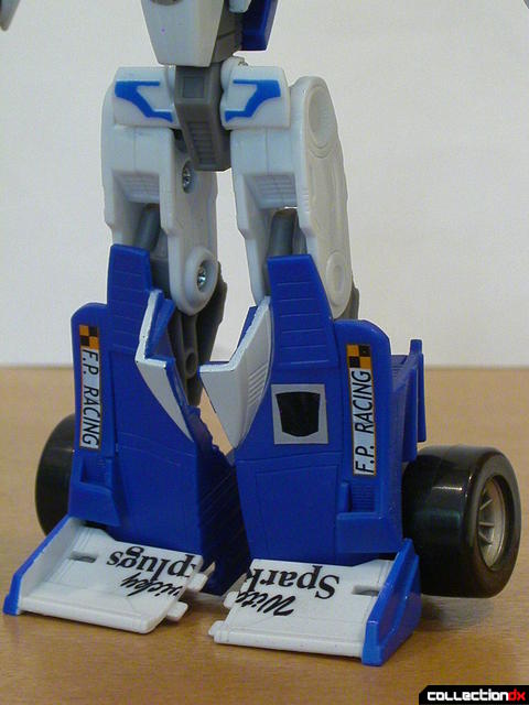 Autobot Mirage- robot mode (legs detail)