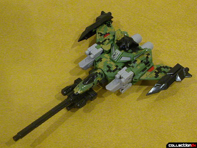 Autobot Air Raid- vehicle mode (Energon accessories attached)