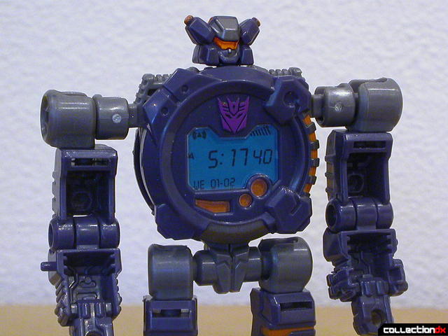 Decepticon Meantime- robot mode (torso detail)