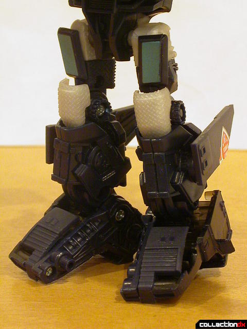 Decepticon Payload- robot mode (legs detail)